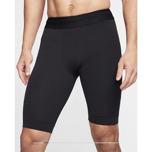 Nike Yoga Dri-FIT Infinalon Shorts CJ8018-010 Men’s Black XL NWT - Picture 1 of 12